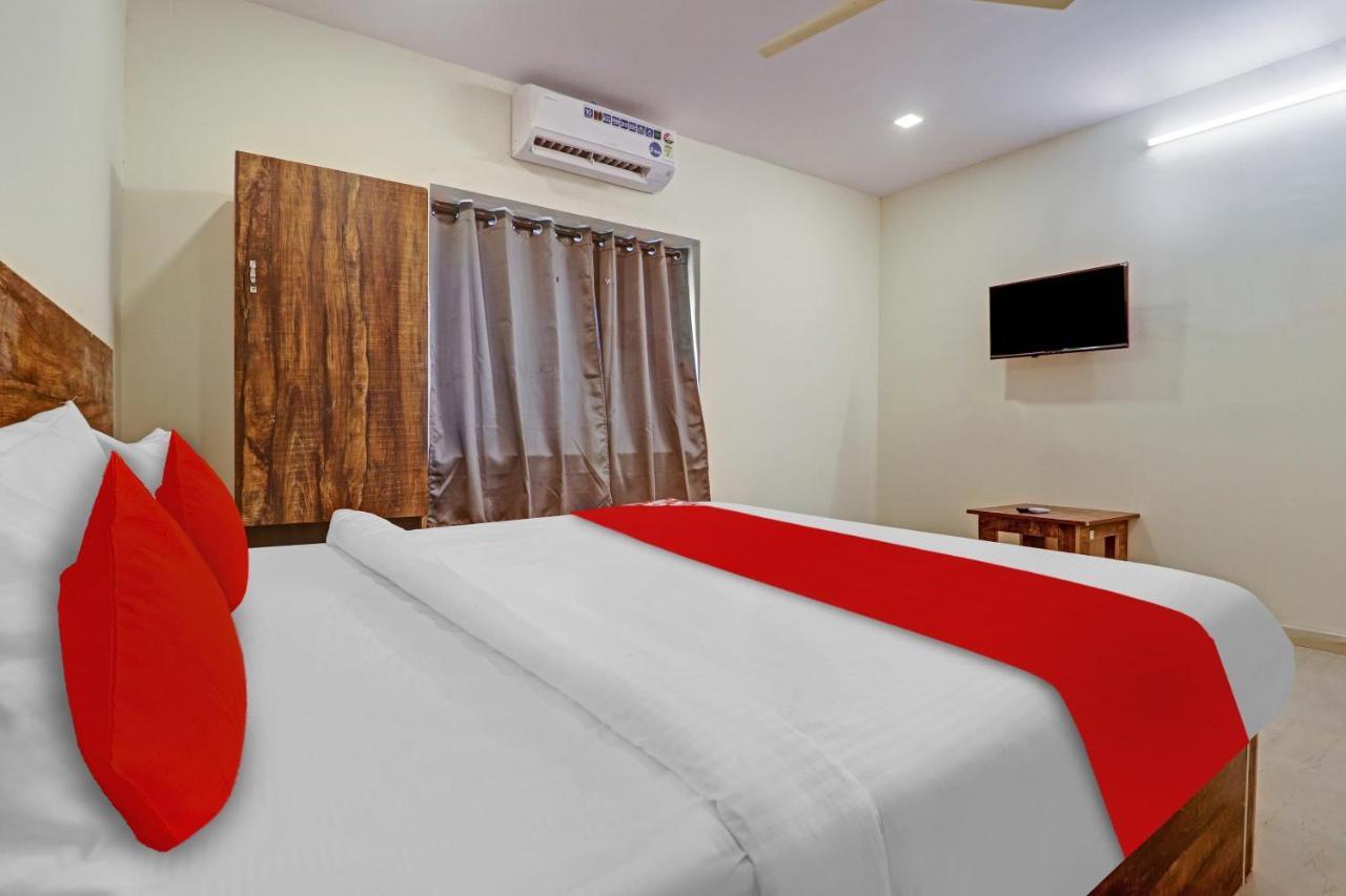 Hotel O R Square Inn Haiderabad Buitenkant foto